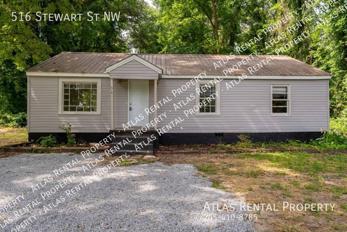 516 Stewart St NW, Hartselle, AL 35640 - House for Rent