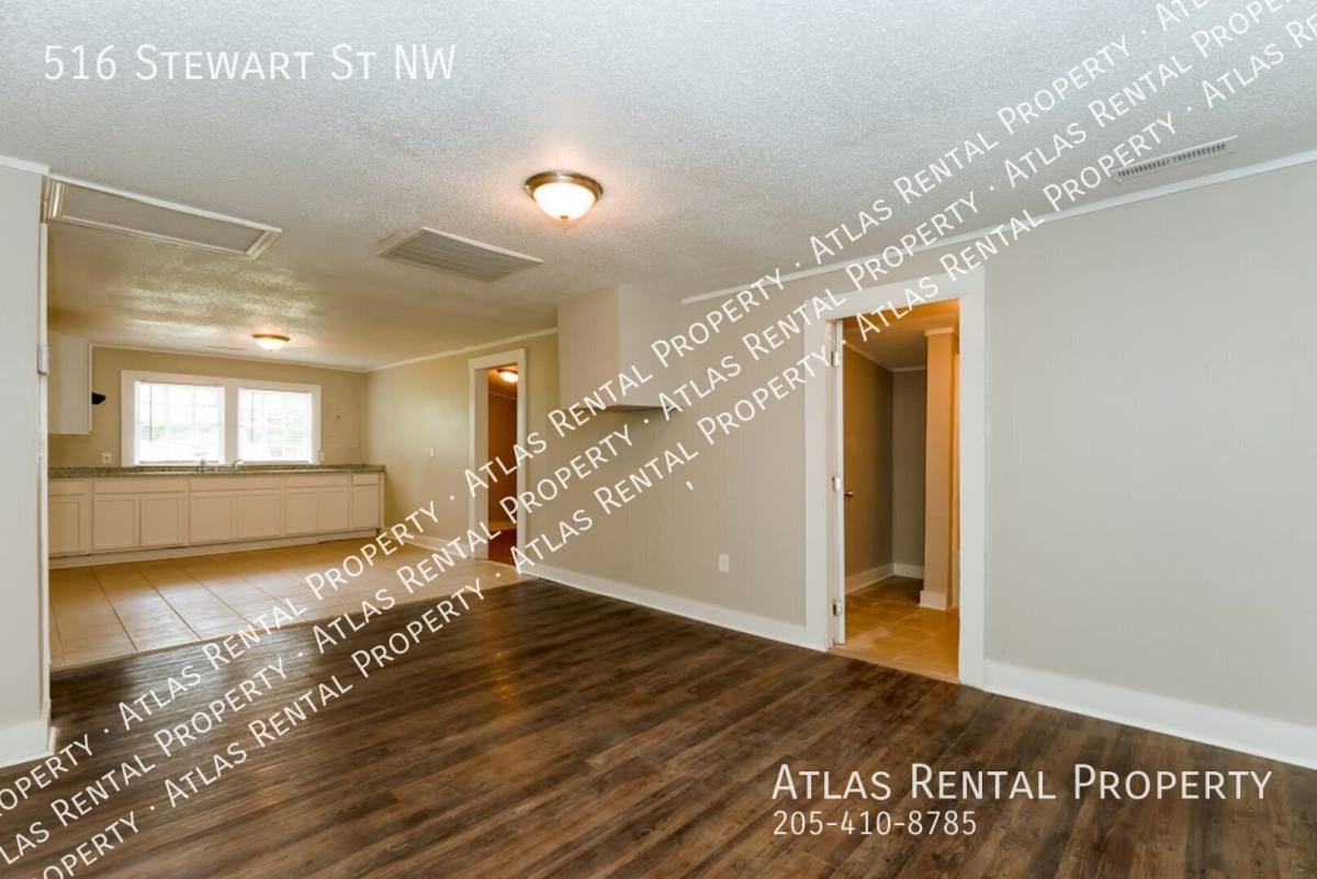 516 Stewart St NW, Hartselle, AL 35640 - House for Rent - Image 3