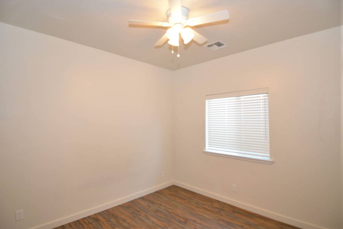 2511 N W St, Flagstaff, AZ 86004 - Apartment for Rent - Image 7