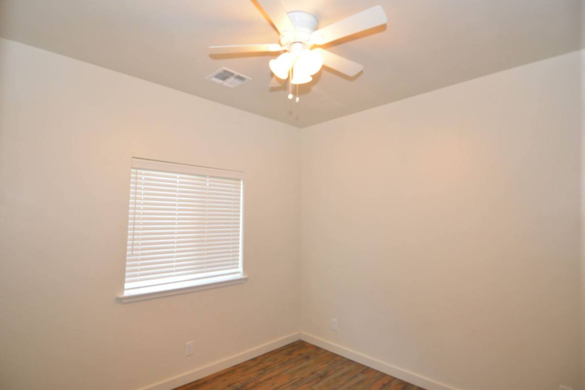 2511 N W St, Flagstaff, AZ 86004 - Apartment for Rent - Image 6
