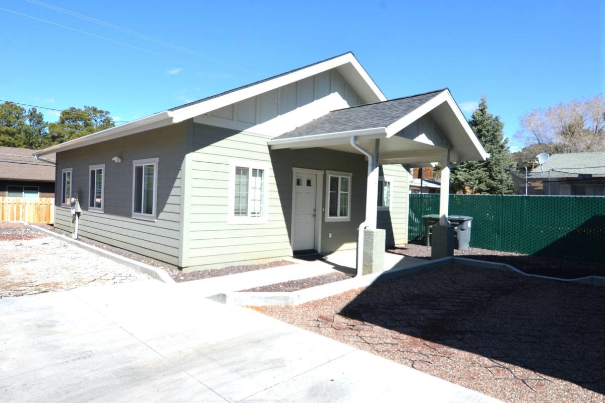 2511 N W St, Flagstaff, AZ 86004 - Apartment for Rent - Image 1