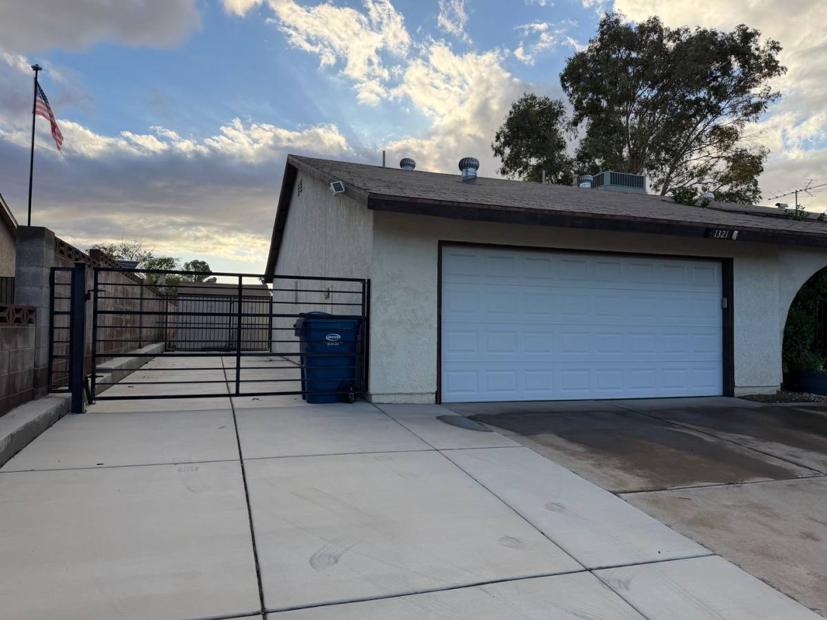 1321 Elsa Way, Boulder City, NV 89005 - House for Rent - Image 2