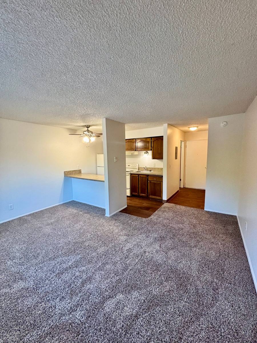 Apartment for rent at 3950 SW 102nd Ave #28, Beaverton, OR 97005