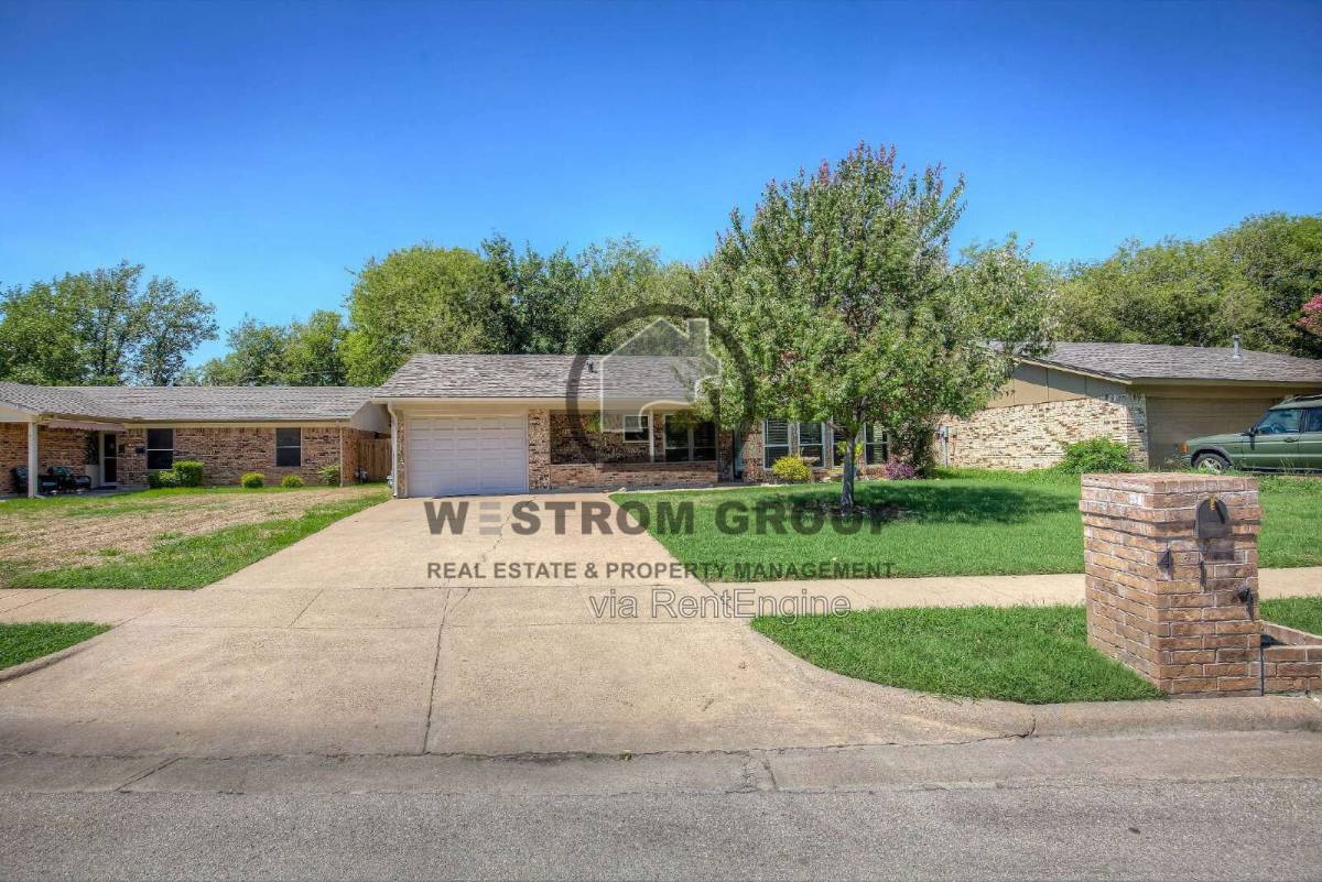 House for rent at 417 Linda St, Keller, TX 76248