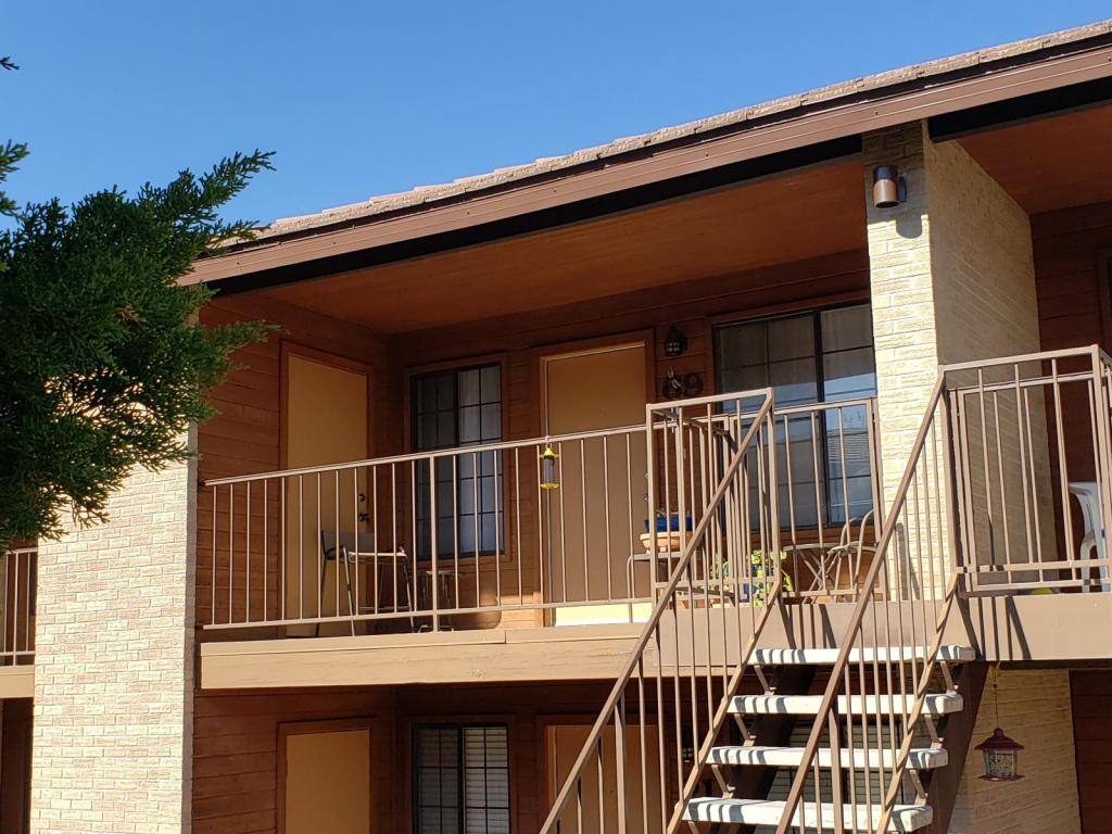 1069 Tower Butte Rd, Page, AZ 86040 - Apartment for Rent - Image 2