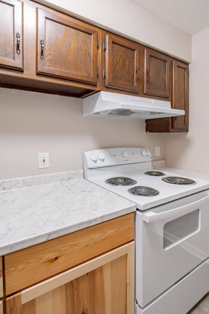 209 N Woodland Dr #16, Radcliff, KY 40160 - Apartment for Rent - Image 16