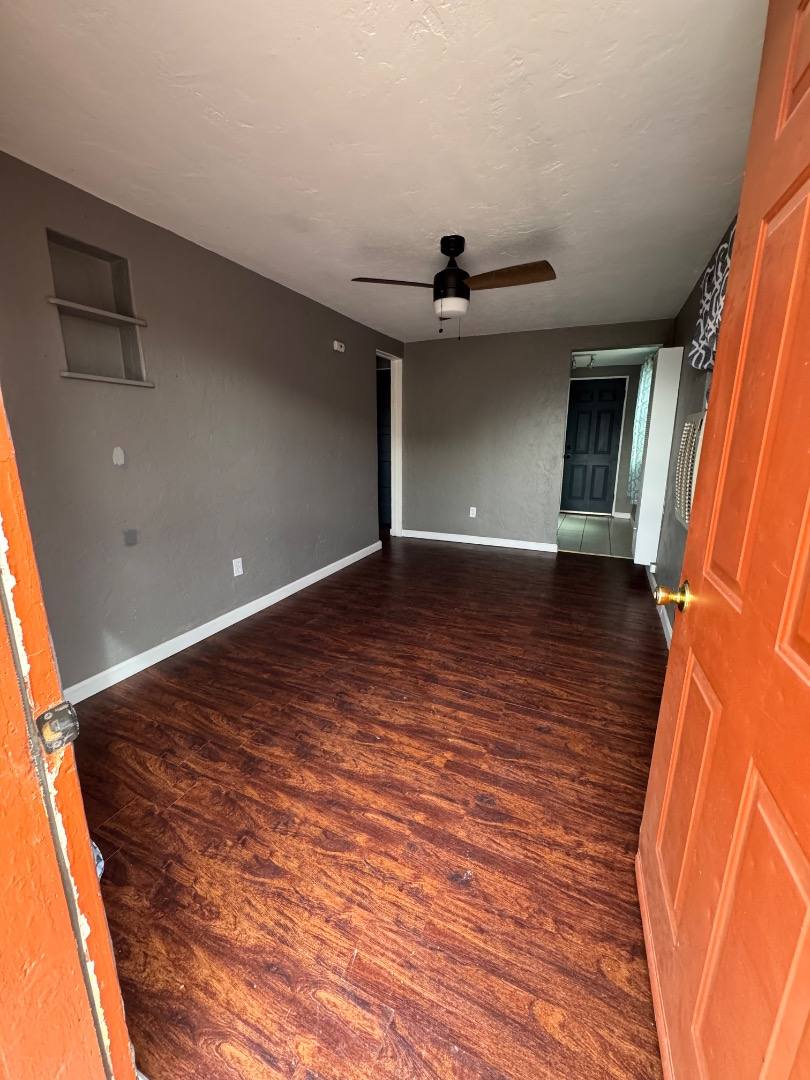 512 N Winslow #1, Winslow, AZ 86047 - Apartment for Rent - Image 2