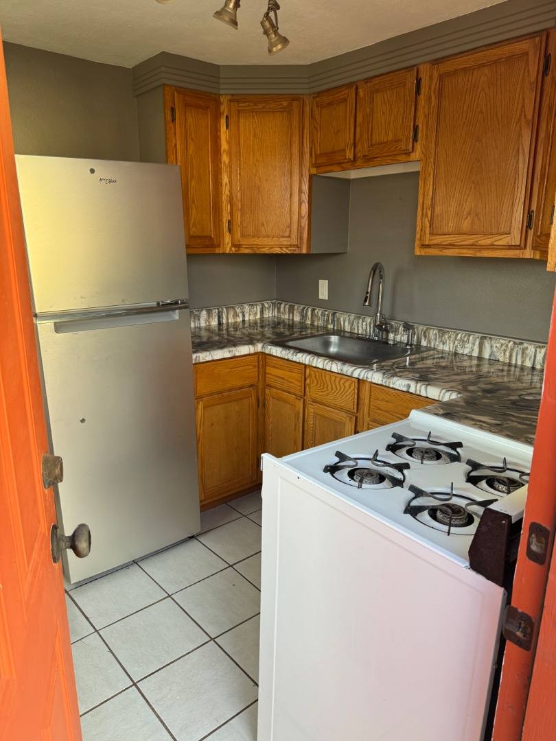 512 N Winslow #1, Winslow, AZ 86047 - Apartment for Rent - Image 12