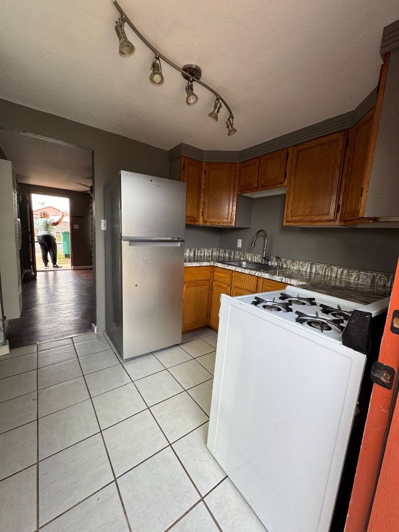 512 N Winslow #1, Winslow, AZ 86047 - Apartment for Rent - Image 4