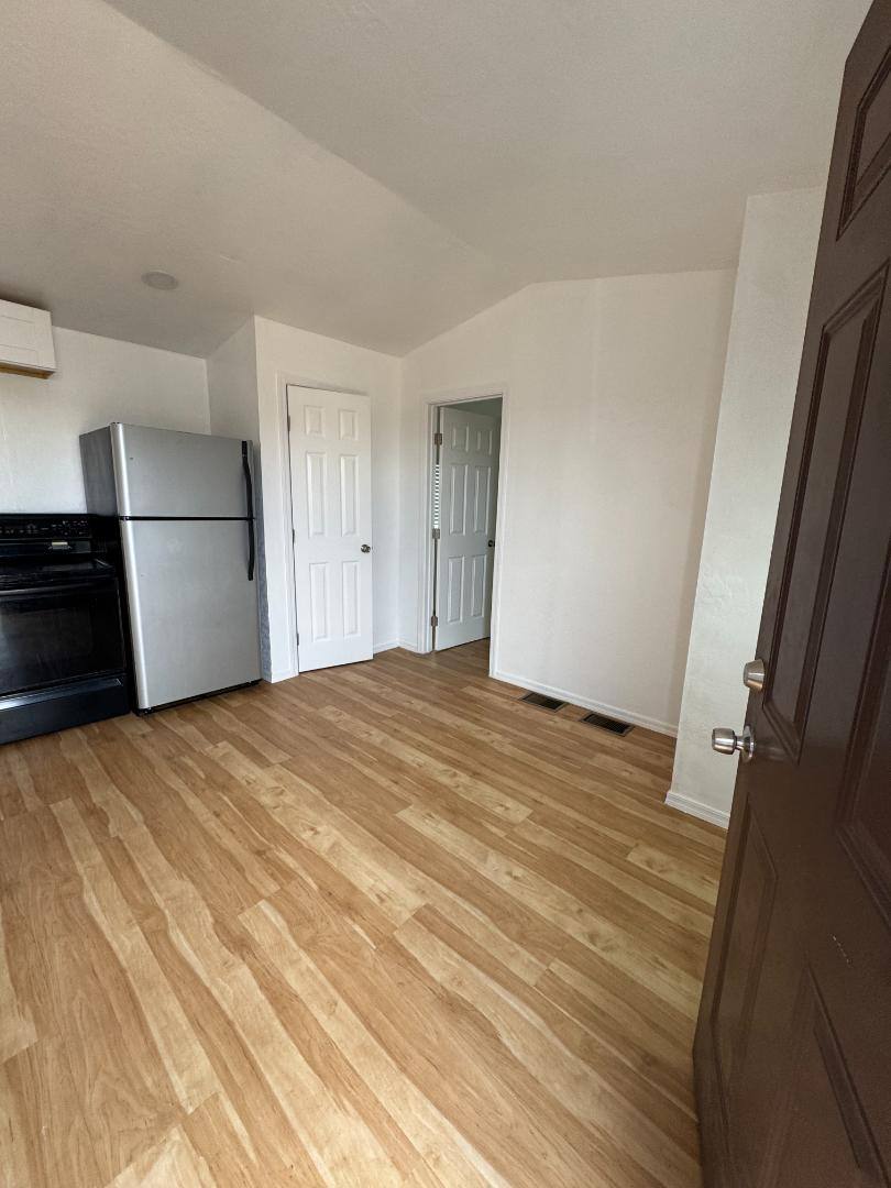 1702 Bushman, Space 4, Winslow, AZ 86047 - Apartment for Rent - Image 9