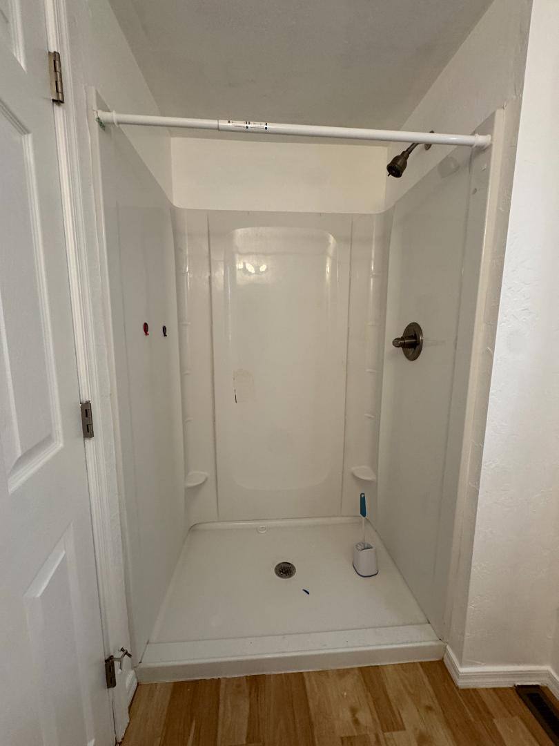 1702 Bushman, Space 4, Winslow, AZ 86047 - Apartment for Rent - Image 12