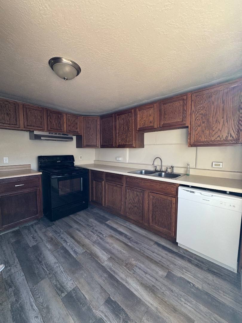 705 N Winslow #1, Winslow, AZ 86047 - House for Rent - Image 4