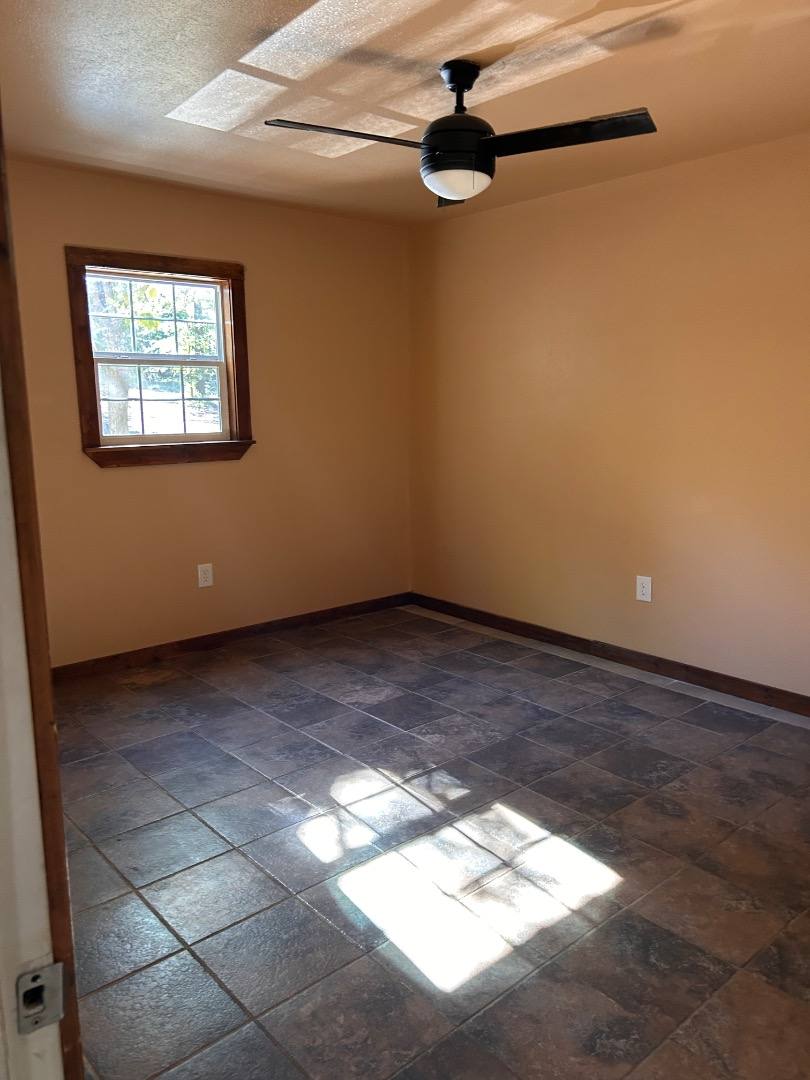 136 Knob Hill Circle #24, Afton, OK 74331 - House for Rent - Image 3