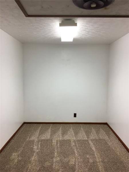 640 Woodvue Lane, Steubenville, OH 43953 - House for Rent - Image 10