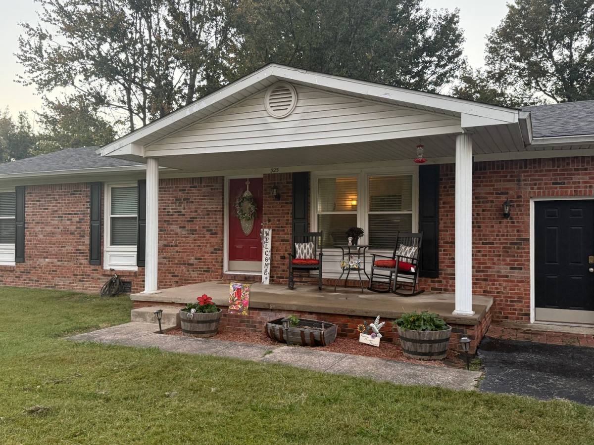 325 Franklin Dr, Paducah, KY 42003 - House for Rent - Image 2