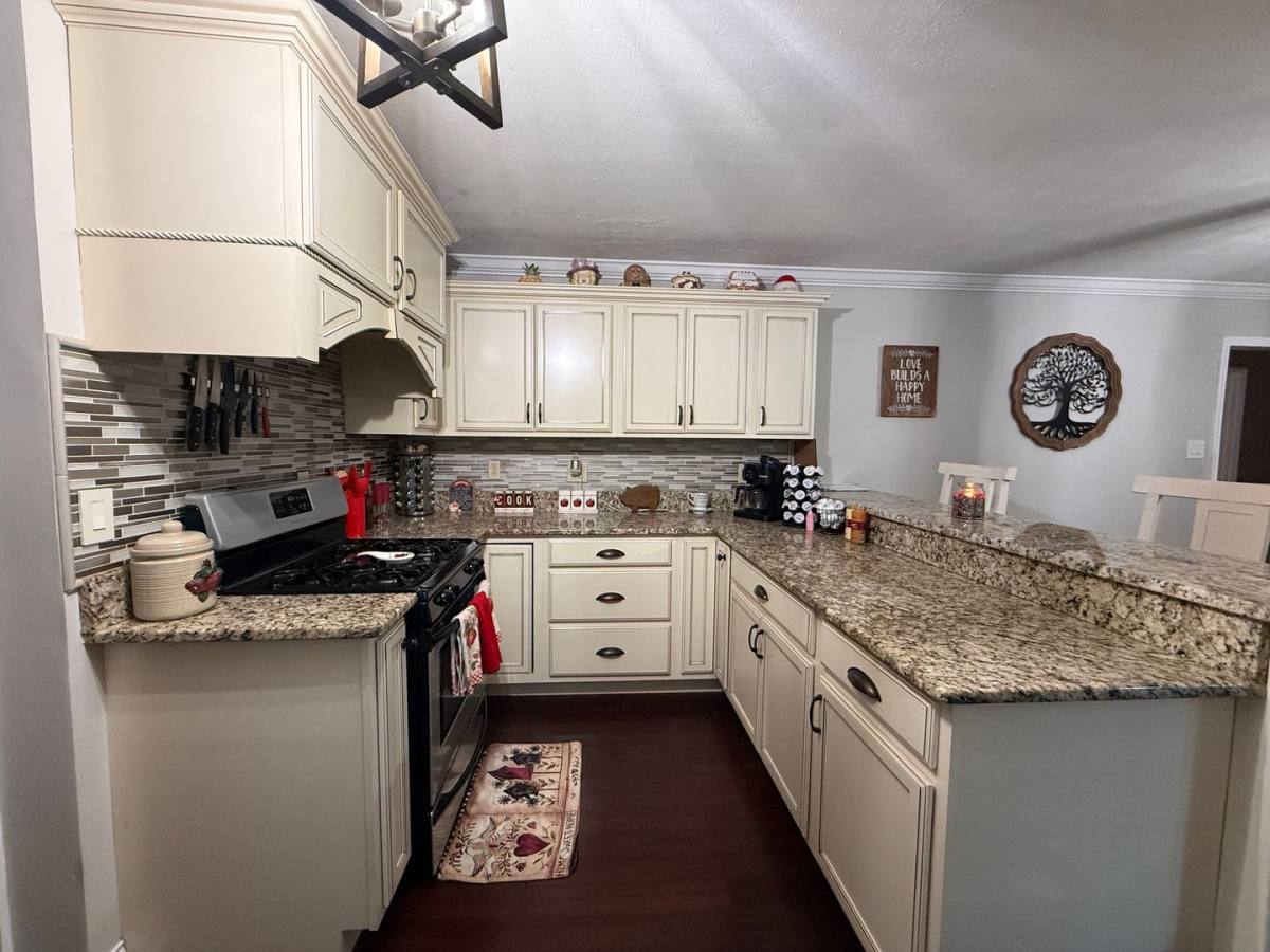 325 Franklin Dr, Paducah, KY 42003 - House for Rent - Image 5