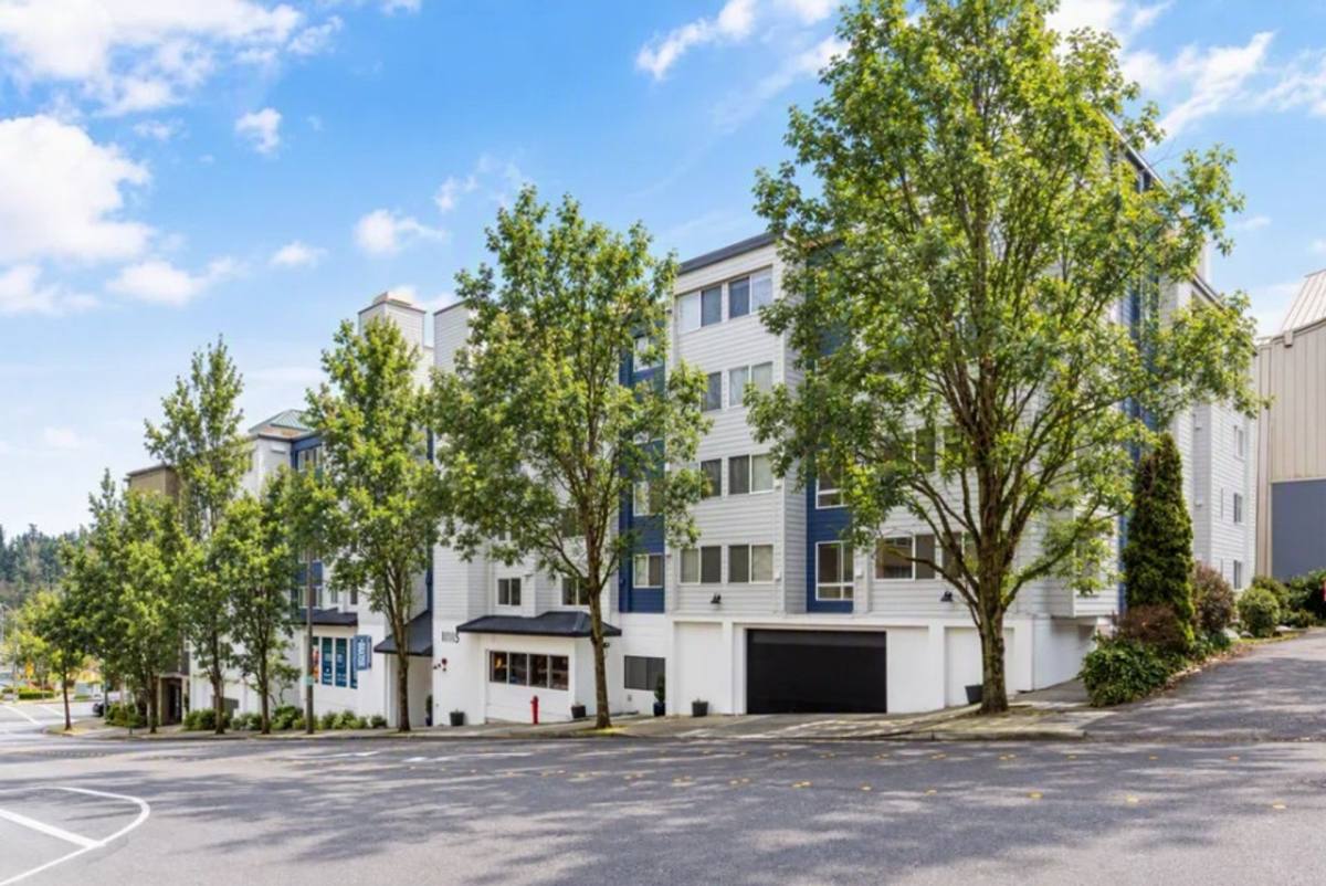 Apartment for rent at The Baxter, 11115 NE 2nd St, Bellevue, WA 98004