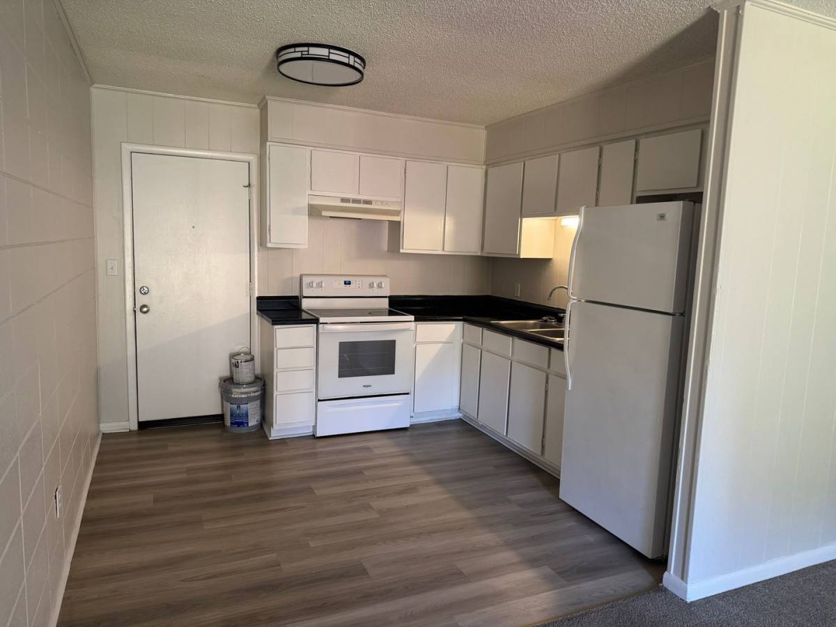 Apartment for rent at 602 Fourth St, Destin, FL 32541