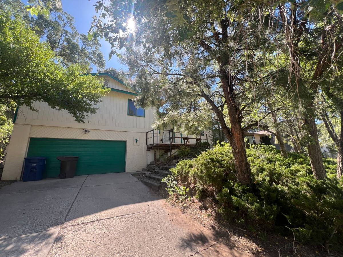House for rent at 6050 N Dodge Ave, Flagstaff, AZ 86004