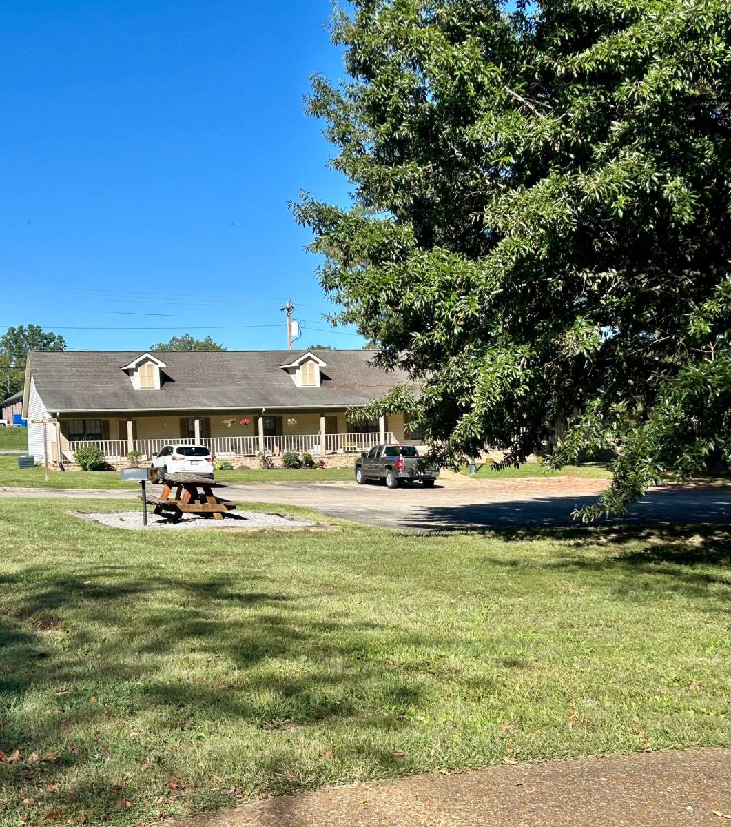 110 Quail Run Dr, Paducah, KY 42001 - Townhouse for Rent - Image 3