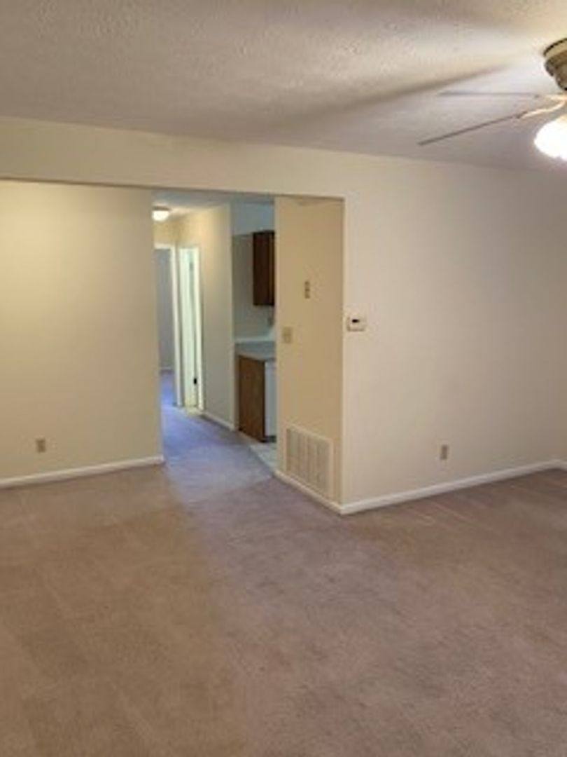 110 Quail Run Dr, Paducah, KY 42001 - Townhouse for Rent - Image 9