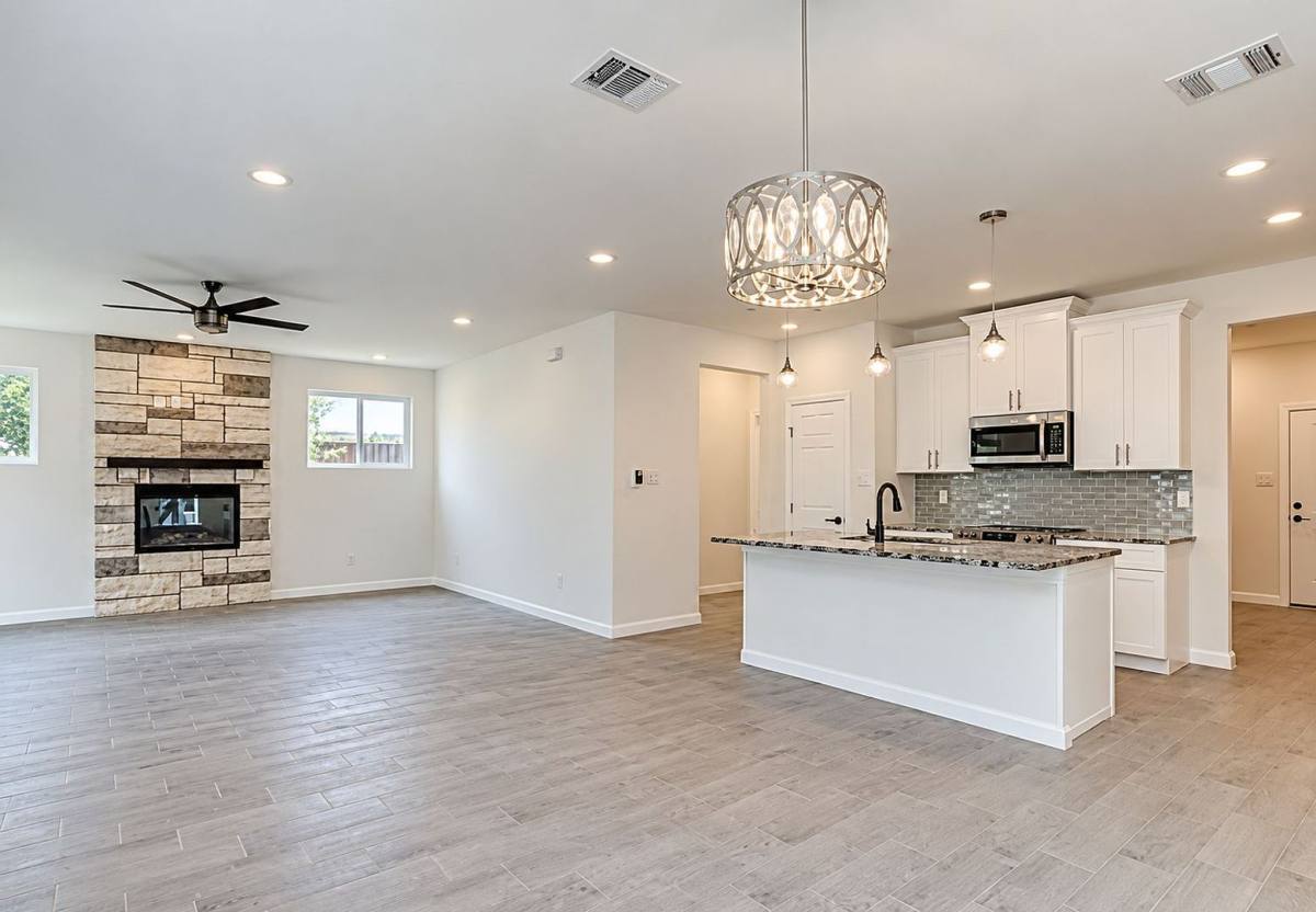 1583 Bonnyview Dr, Canyon Lake, TX 78133 - House for Rent - Image 3