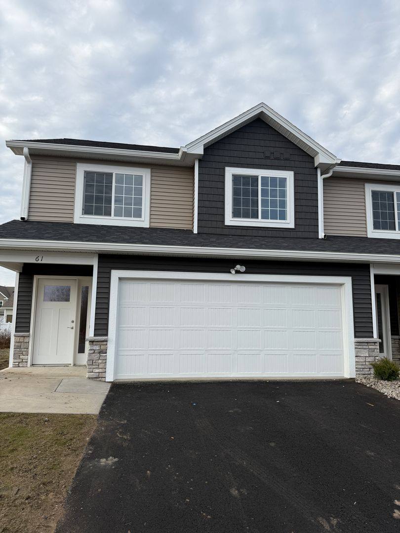Townhouse for rent at 54 Arthurian Way, North Chili, NY 14514