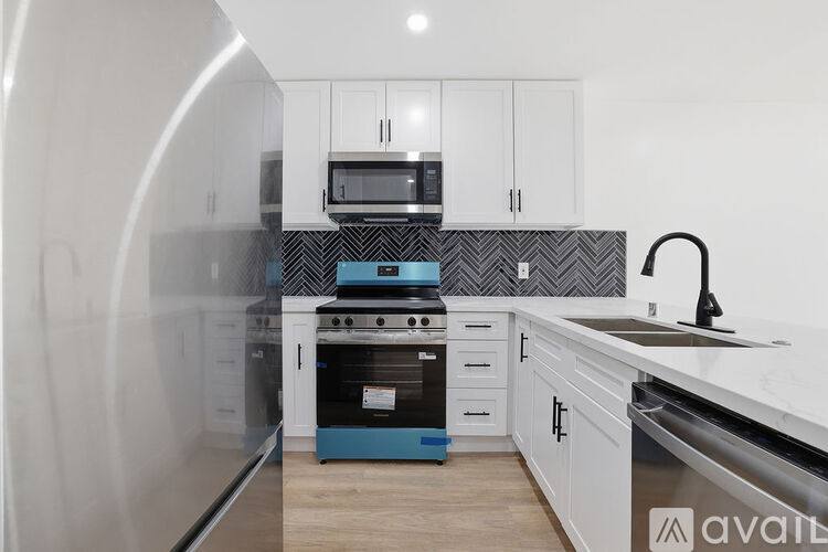 Apartment for rent at 17000 Burbank Blvd #211, Encino, CA 91316