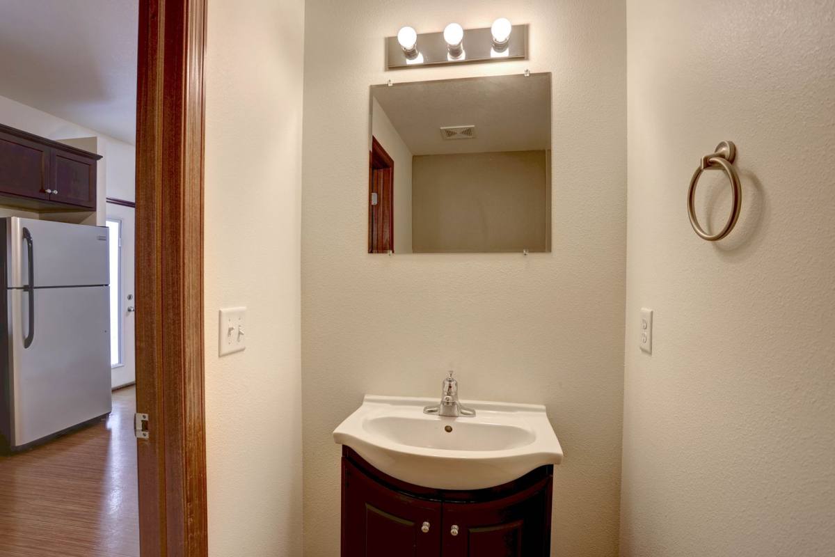 221 Partridge Path, Mankato, MN 56001 - Townhouse for Rent - Image 5