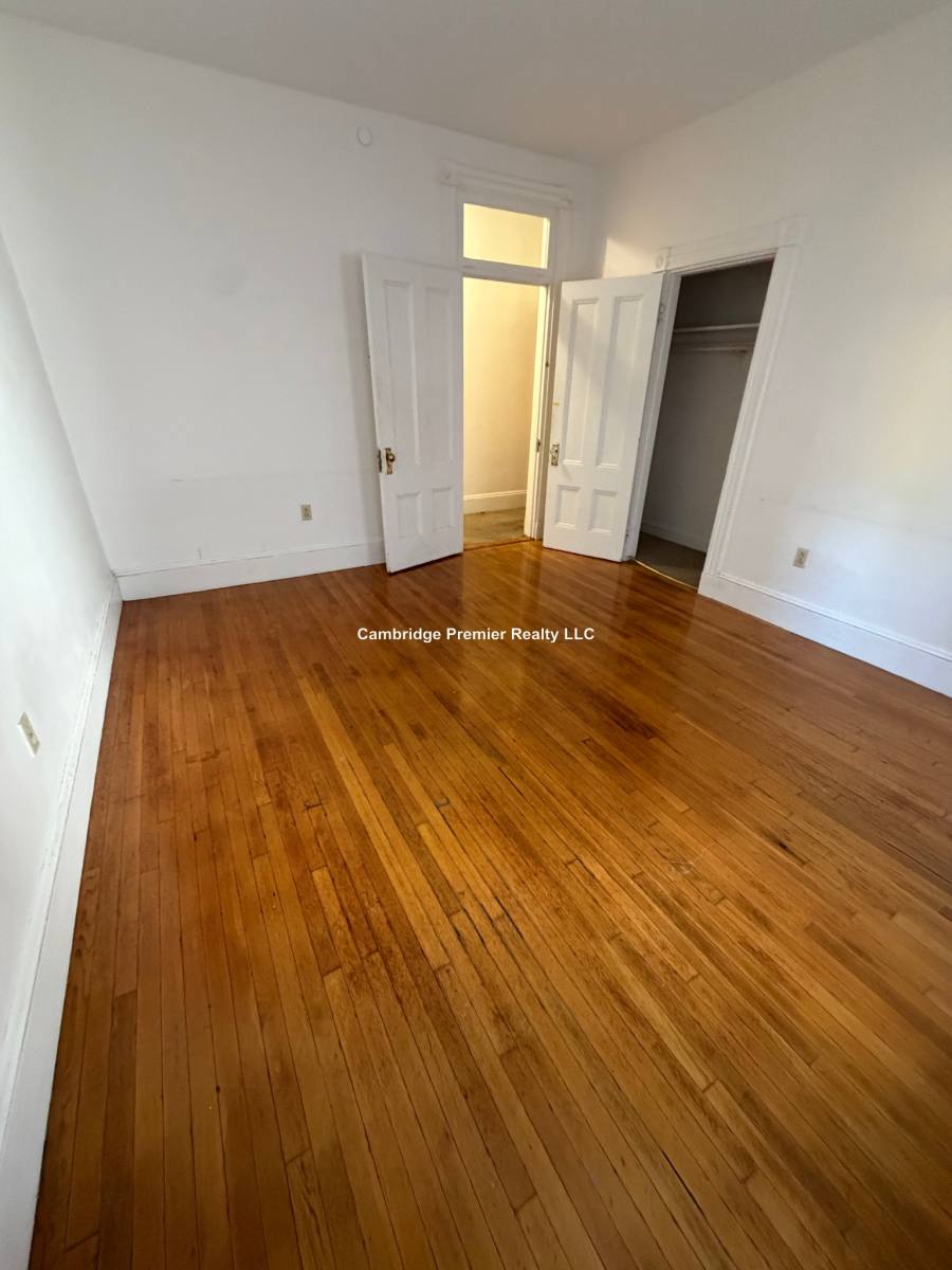 Apartment for rent at 1039 Massachusetts Ave #202, Cambridge, MA 02138