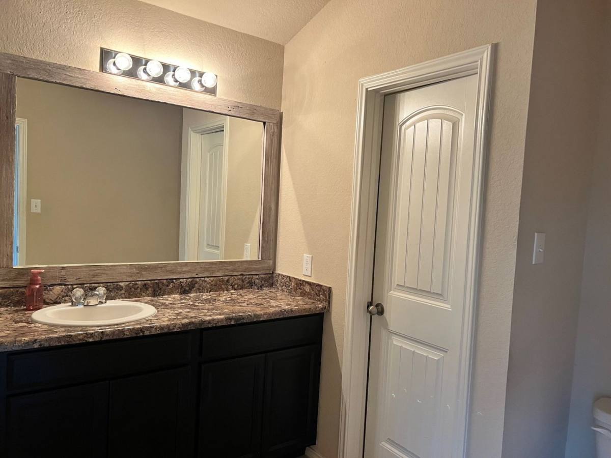 1530 Redbridge Dr, Seguin, TX 78155 - House for Rent - Image 6
