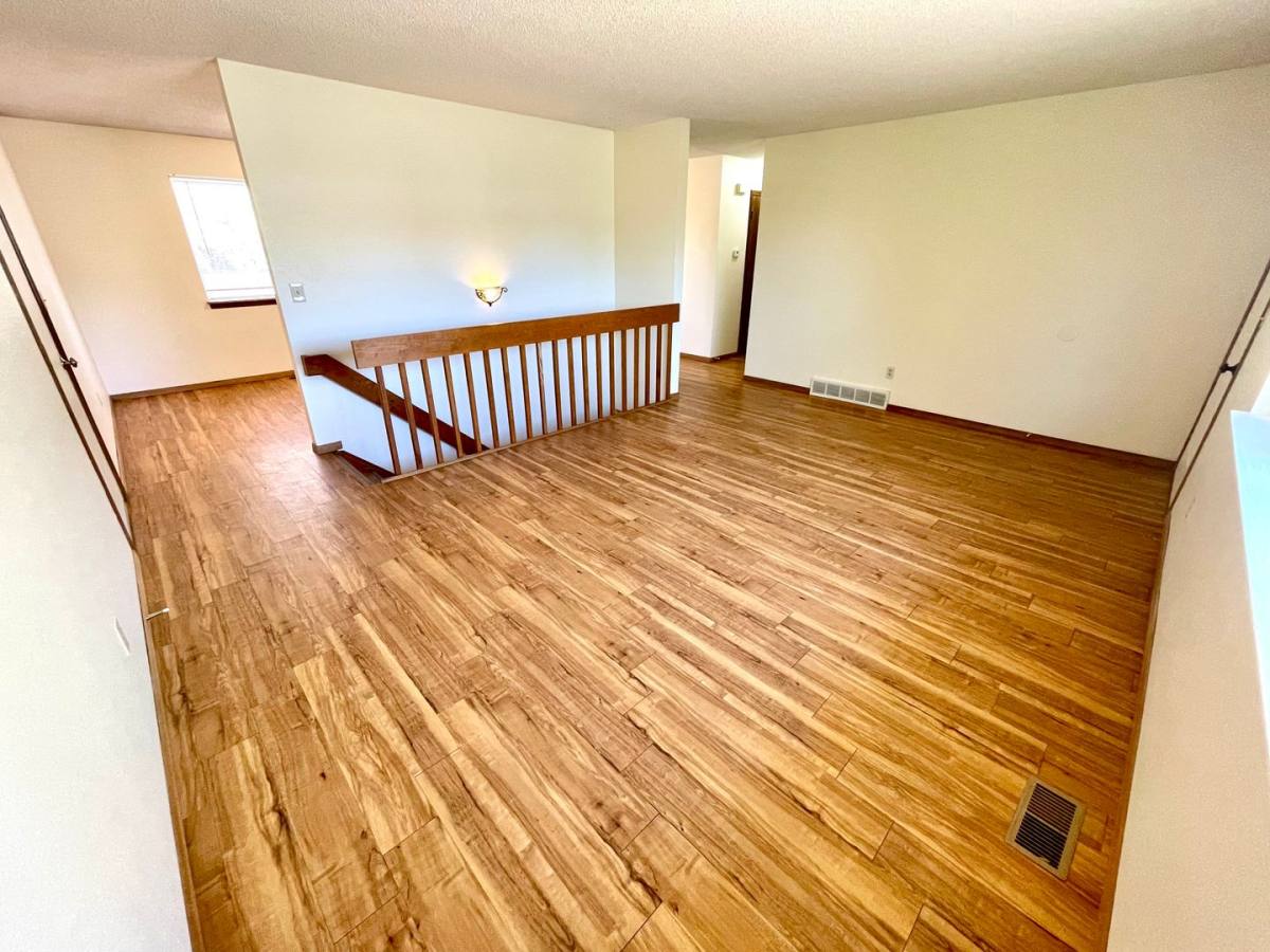 603 Woods Ave, Ault, CO 80610 - House for Rent - Image 1