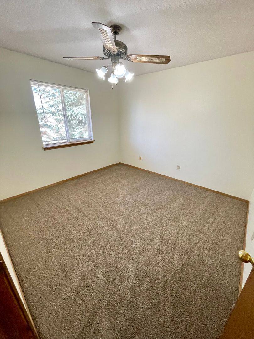603 Woods Ave, Ault, CO 80610 - House for Rent - Image 8