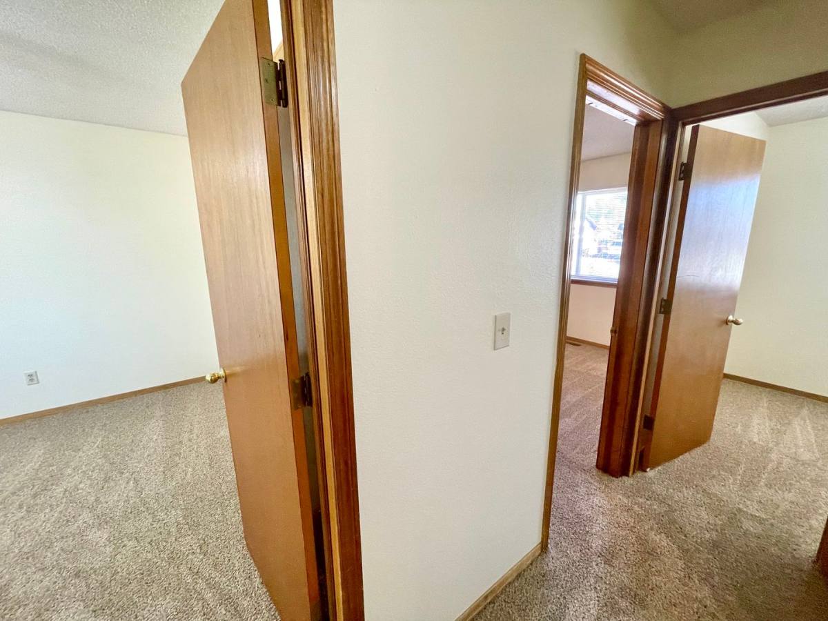 603 Woods Ave, Ault, CO 80610 - House for Rent - Image 10