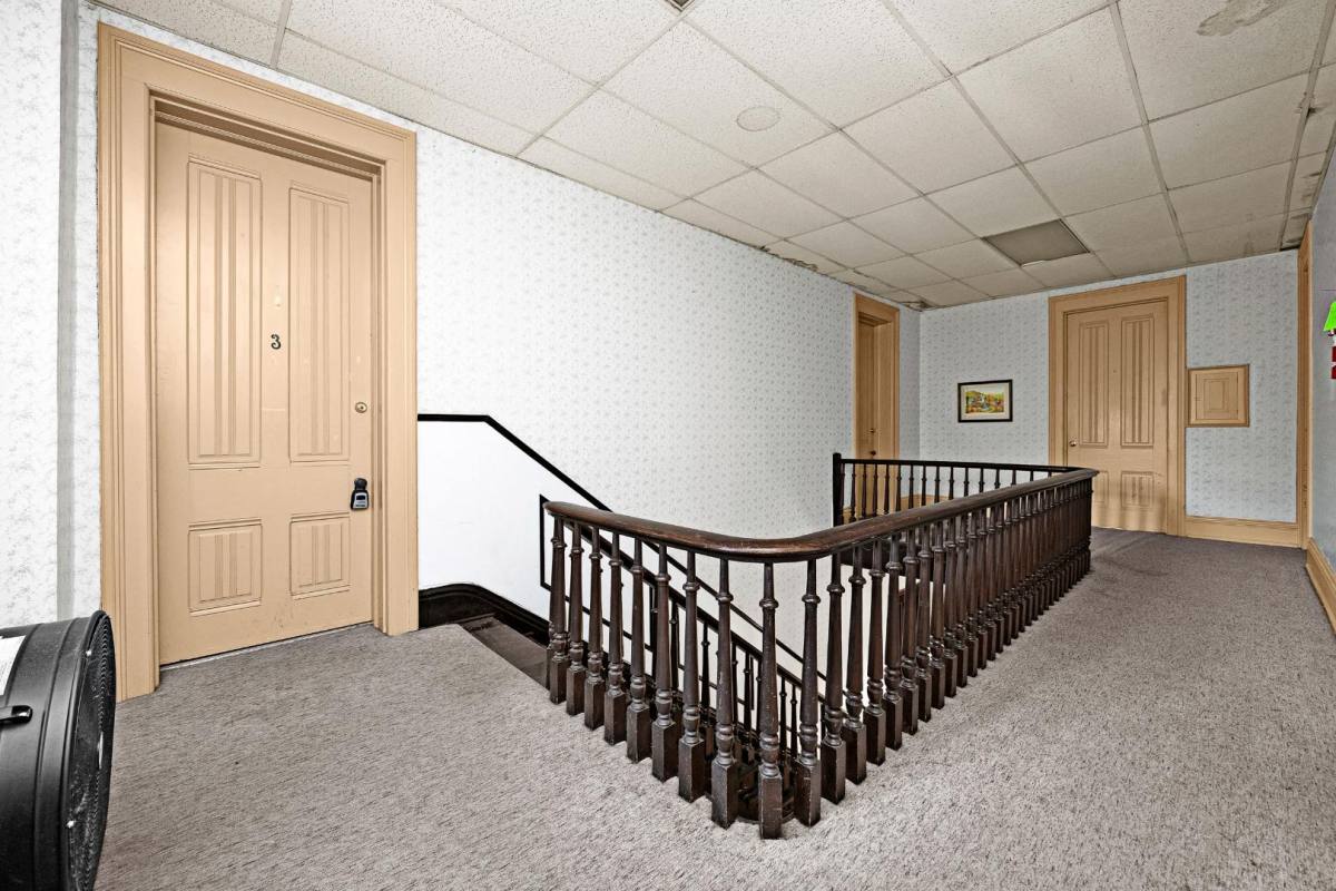 204 N Mulberry St #3, Elizabethtown, KY 42701 - Apartment for Rent