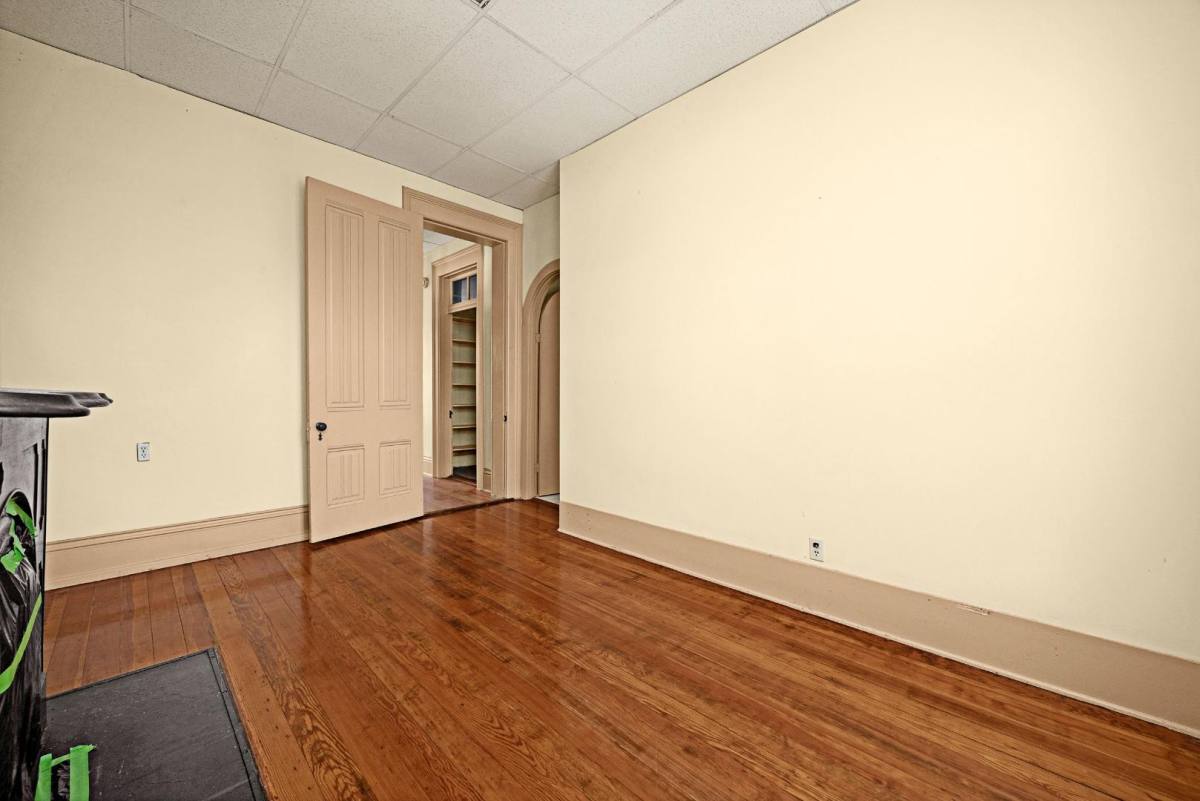 204 N Mulberry St #3, Elizabethtown, KY 42701 - Apartment for Rent - Image 5