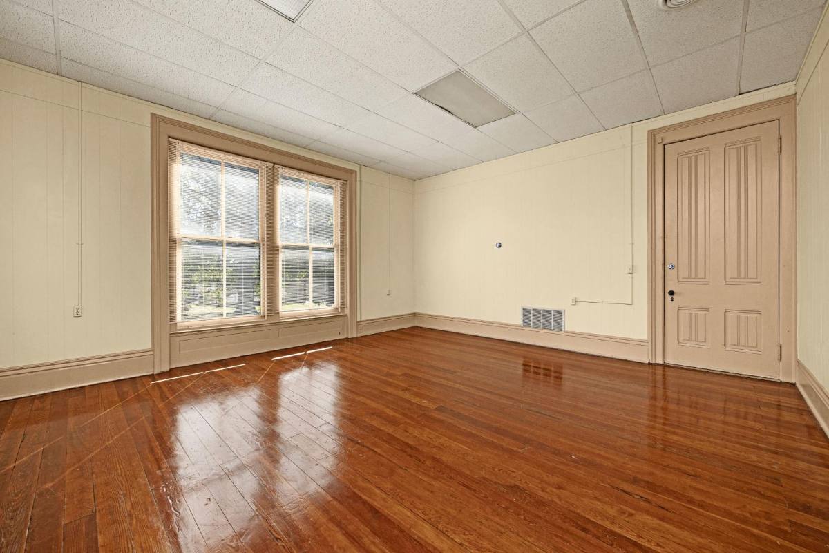 204 N Mulberry St #3, Elizabethtown, KY 42701 - Apartment for Rent - Image 7
