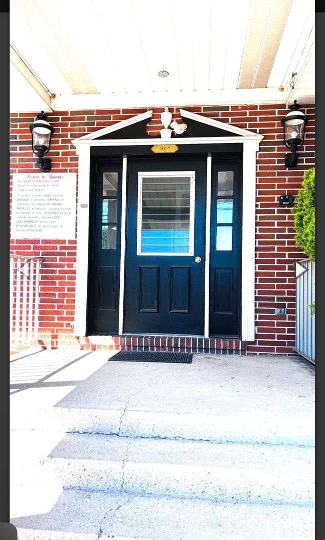 Apartment for rent at Willow Park, 2027-2031 Willow Park Rd, Bethlehem, PA 18020