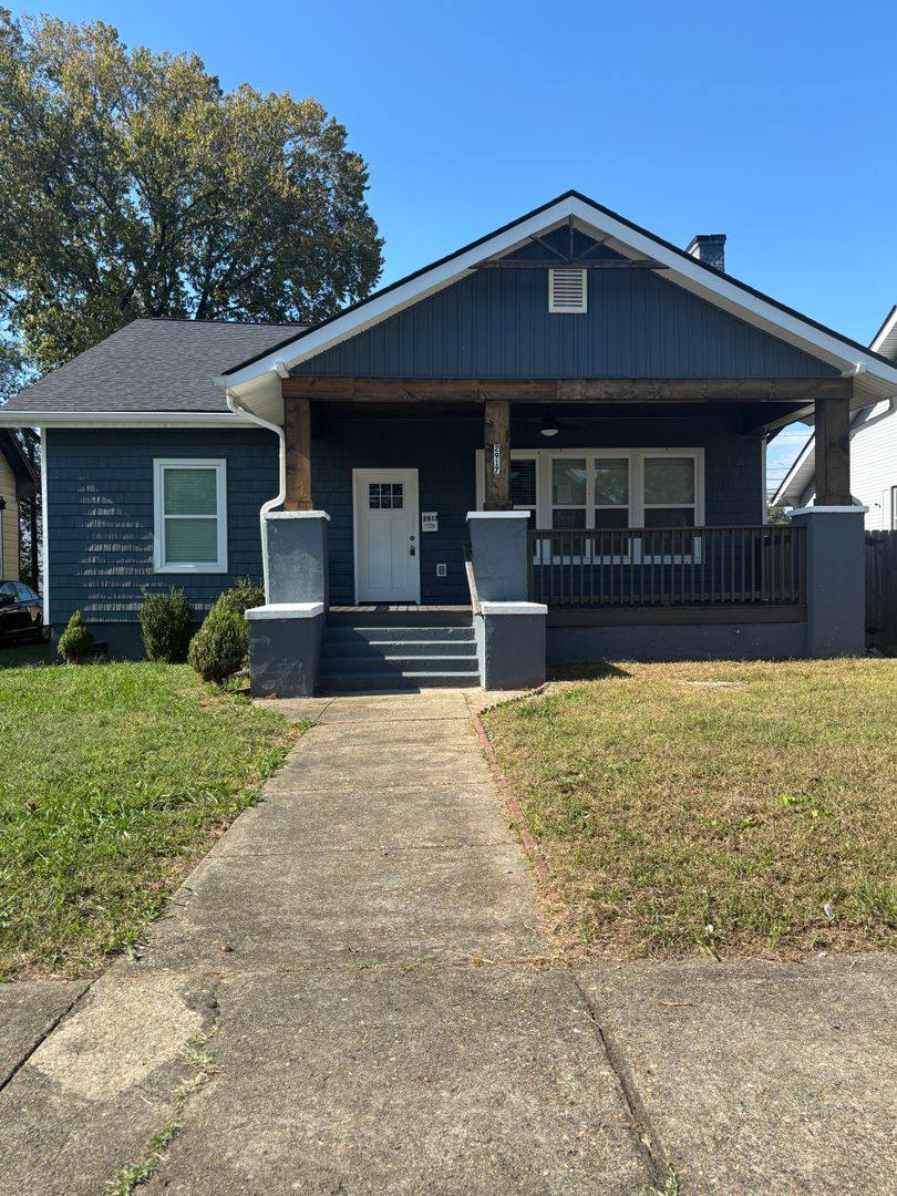 House for rent at 2917 Linden Ave, Knoxville, TN 37914