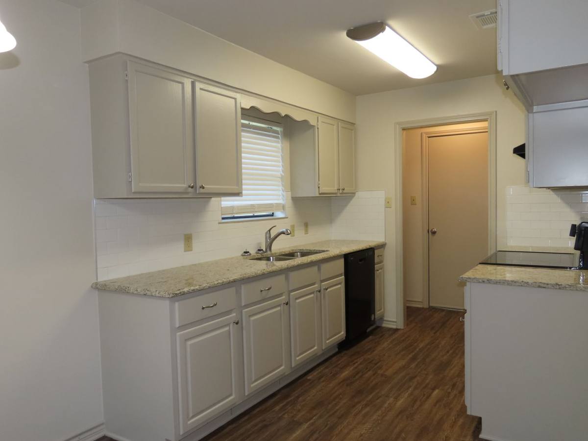 10110 Wooded Way, Whitehouse, TX 75791 - House for Rent - Image 8