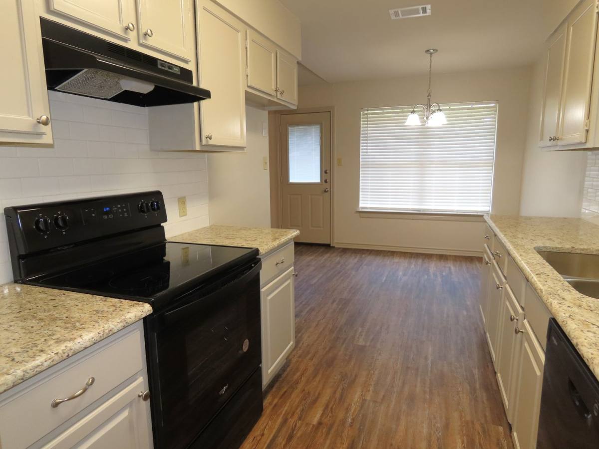 10110 Wooded Way, Whitehouse, TX 75791 - House for Rent - Image 9