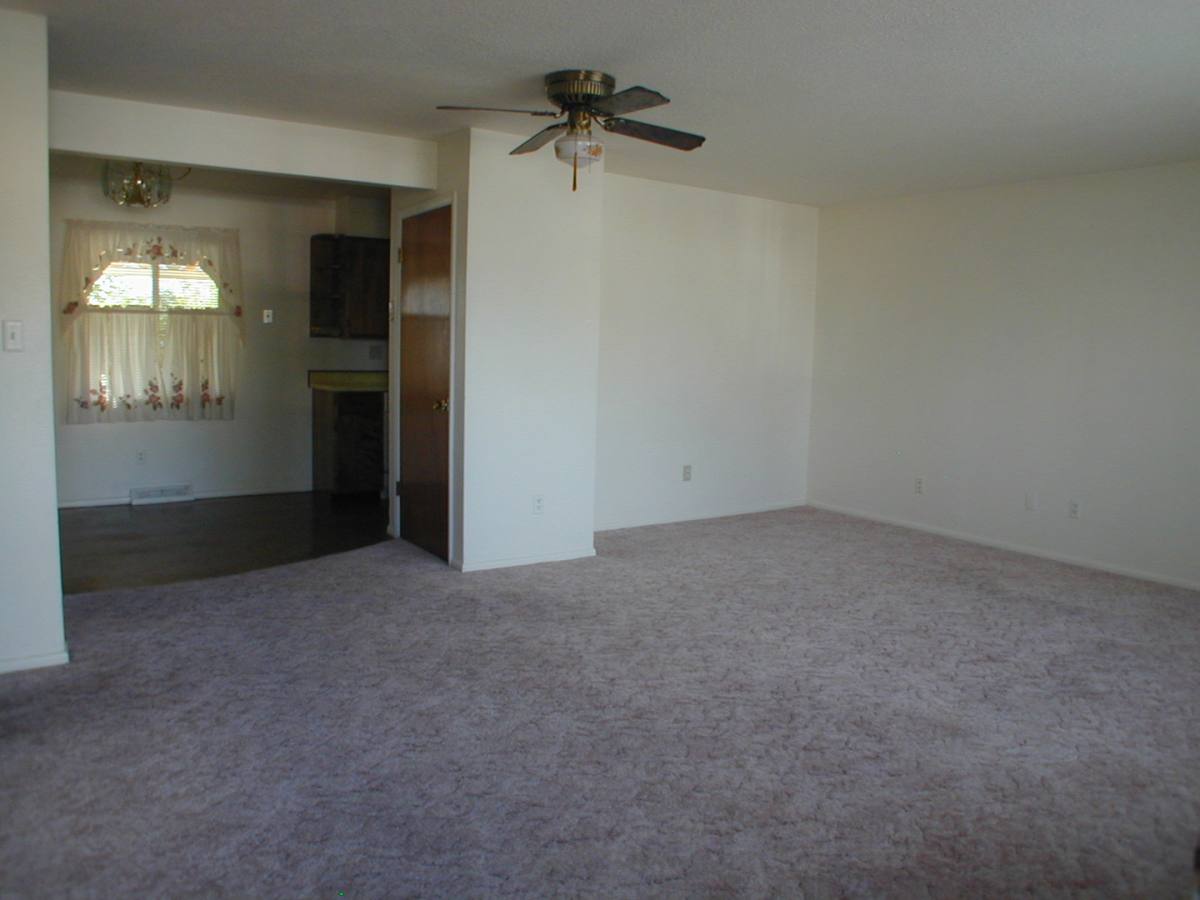 5000 Sunset Dr, Cheyenne, WY 82009 - House for Rent - Image 2