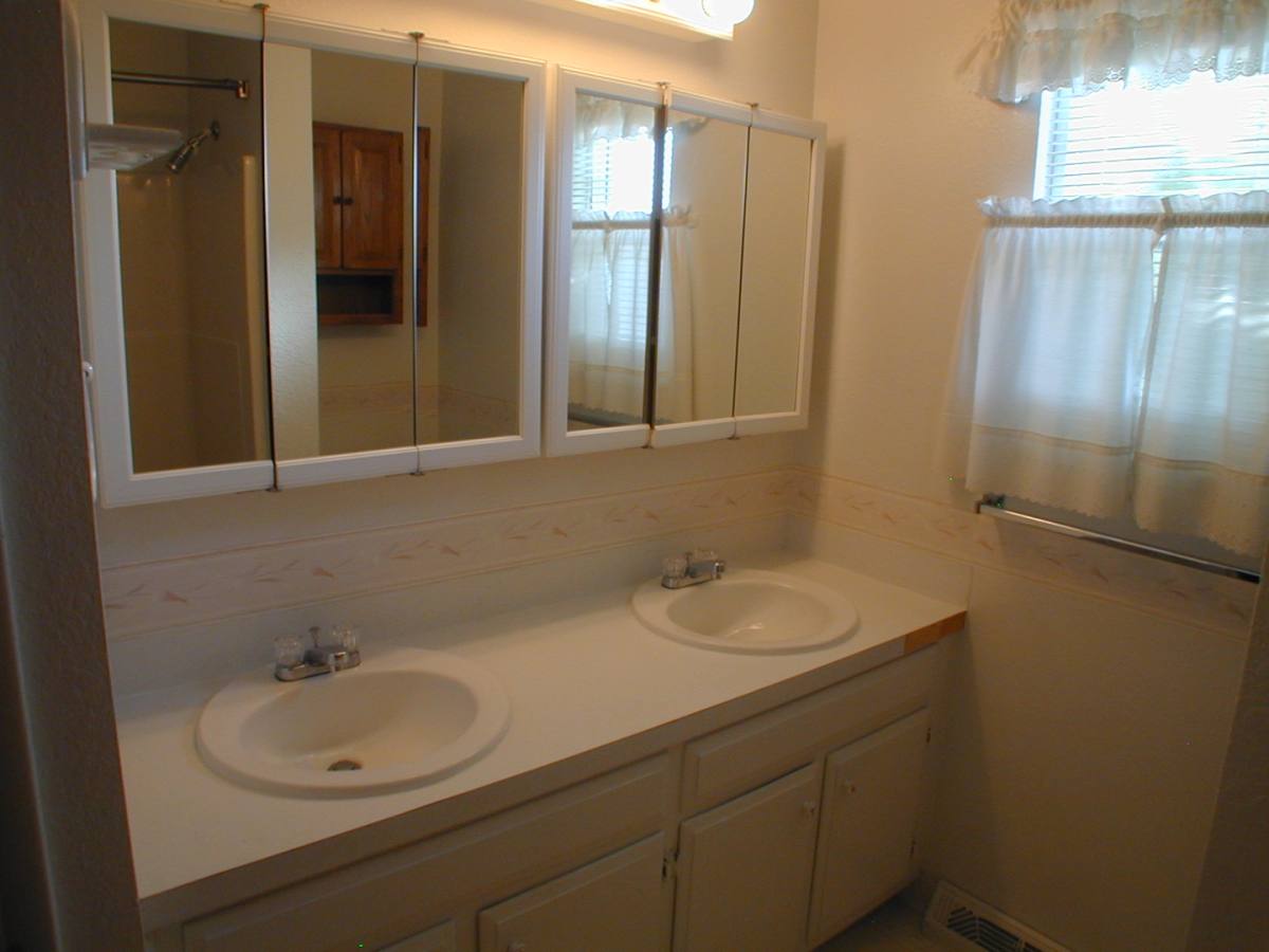 5000 Sunset Dr, Cheyenne, WY 82009 - House for Rent - Image 7
