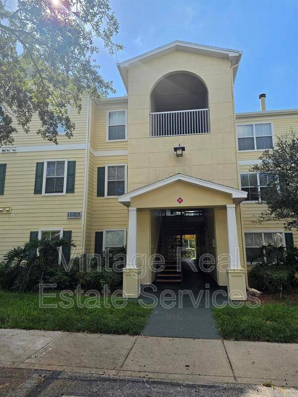 Condo for rent at 18563 Bridle Club Dr, Tampa, FL 33647