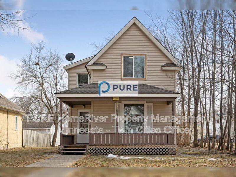 Apartment for rent at 807 31st Ave N, Lower Unit, Minneapolis, MN 55411