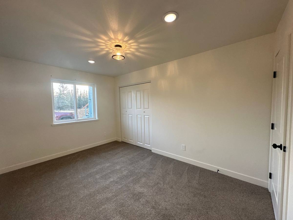 970 Refinery Loop #1, North Pole, AK 99705 - House for Rent - Image 10