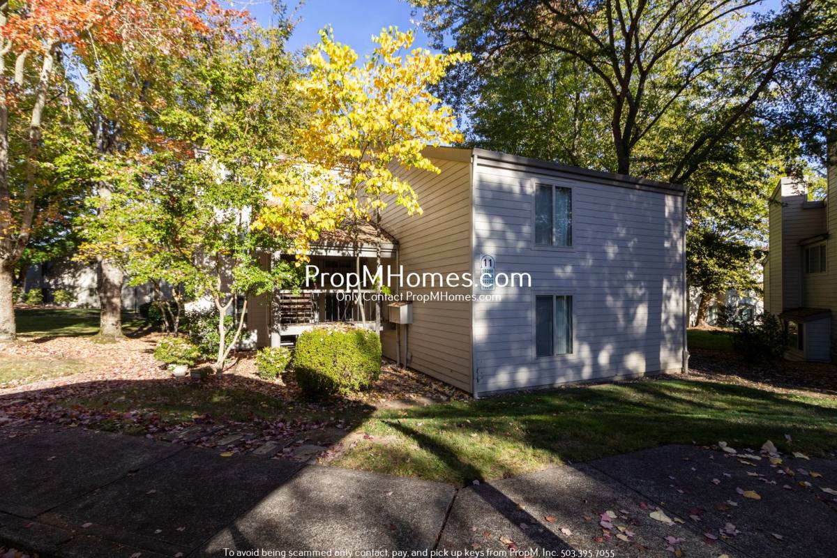 Condo for rent at 10284 SW Trapper Terrace, Beaverton, OR 97008