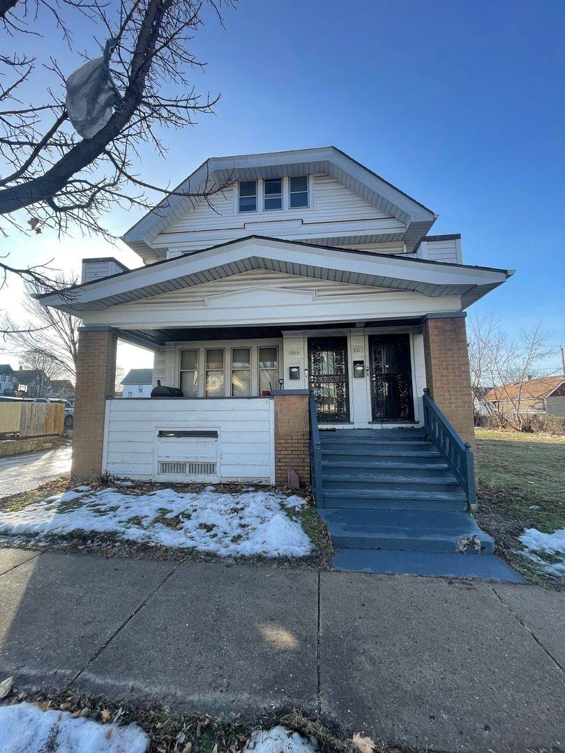 Apartment for rent at 2419-2421 W Keefe Ave, Milwaukee, WI 53206