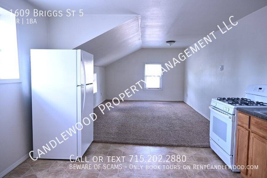 1609 Briggs St #5, Stevens Point, WI 54481 - Apartment for Rent - Image 2