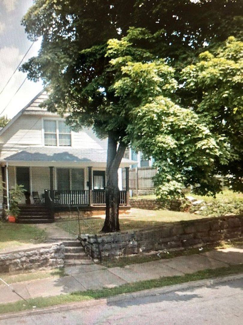 656 E 8th St, Bowling Green, KY 42101 - Apartment for Rent
